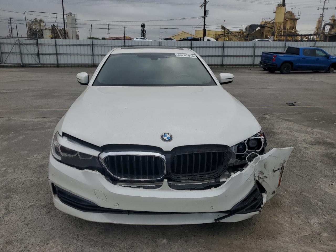 2018 BMW 530E - Image 5