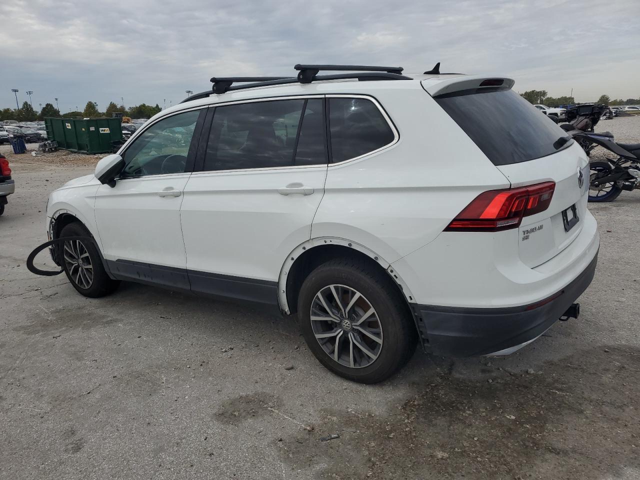 2019 Volkswagen Tiguan Se - Фото 2