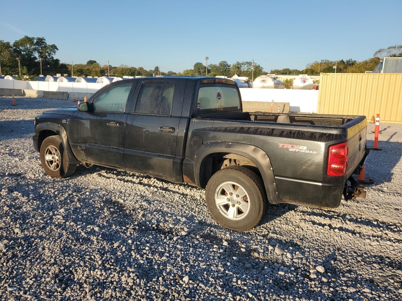 2009 Dodge Dakota Sxt - Image 2