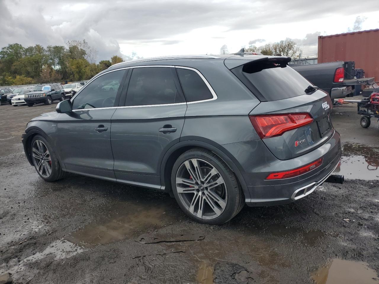 2018 Audi Sq5 Premium Plus - Фото 2