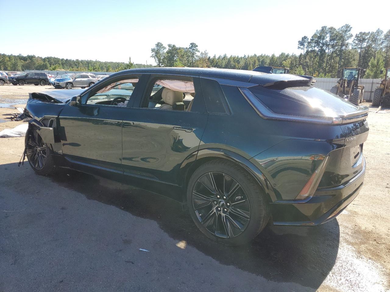 2024 Cadillac Lyriq Sport - Фото 2