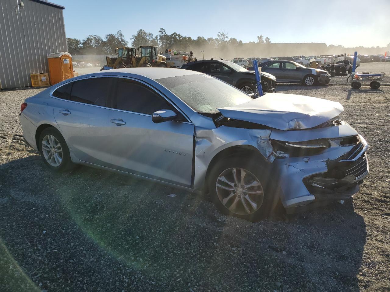 2017 Chevrolet Malibu Lt - Image 4