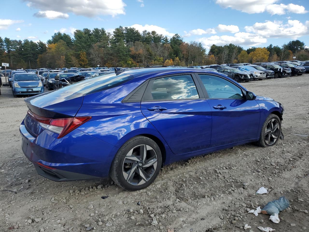 2023 Hyundai Elantra Sel - Image 3