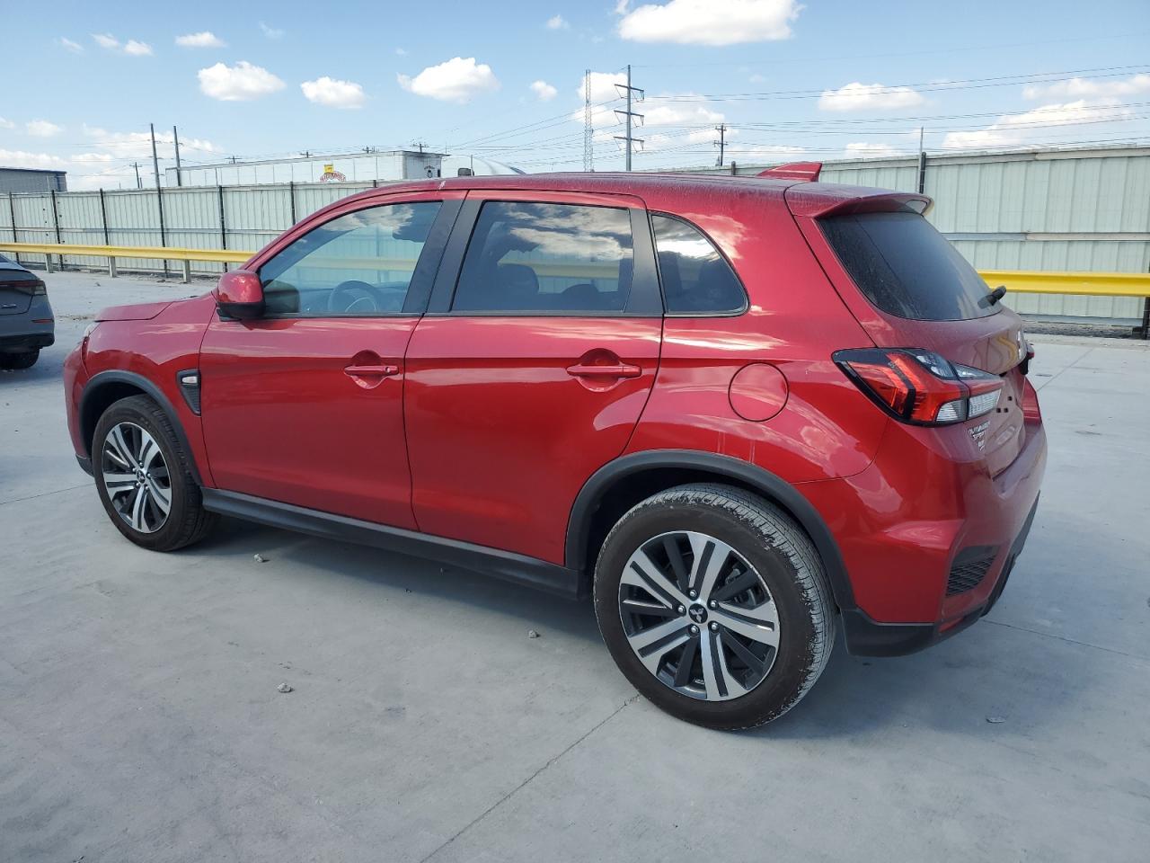 2025 Mitsubishi Outlander Sport S - Фото 2