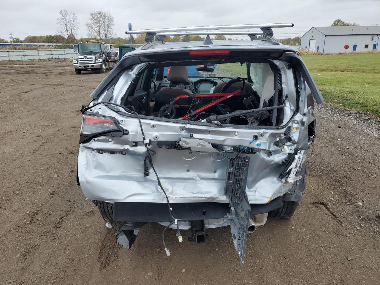 2025 Subaru Forester Touring - Фото 6