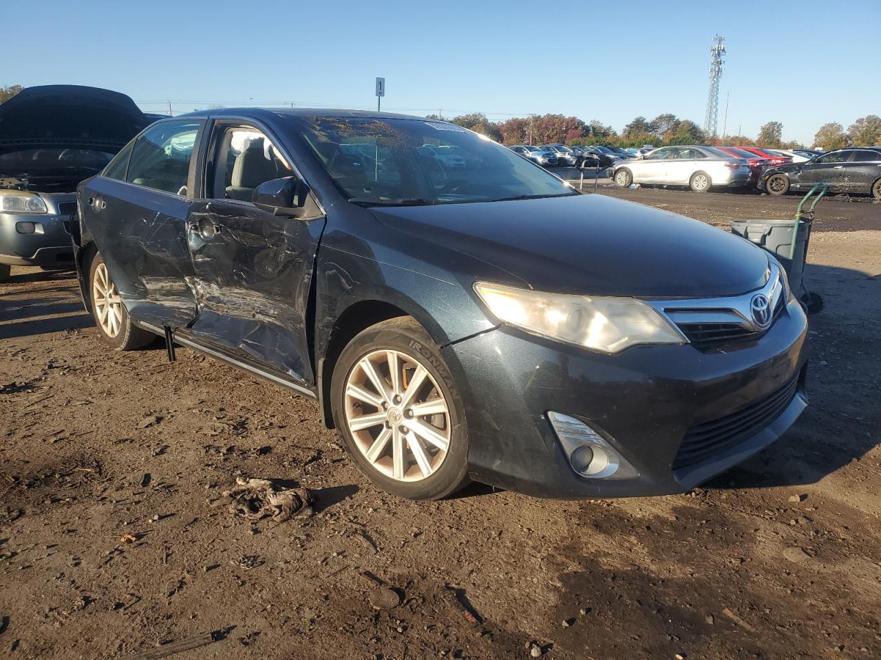 2012 Toyota Camry - Фото 4