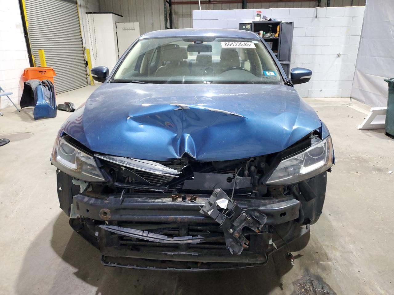 2016 Volkswagen Jetta Sel - Image 5