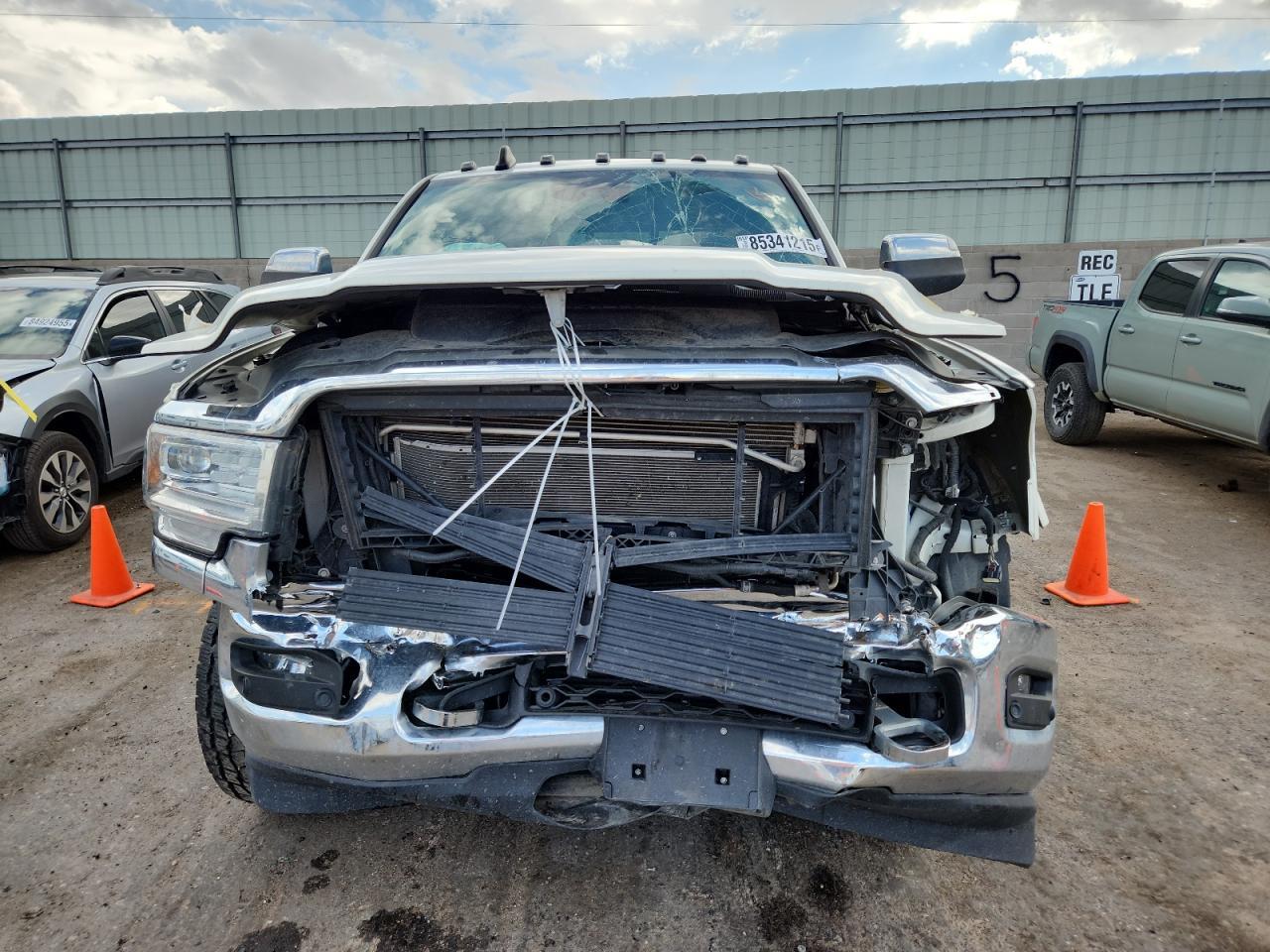 2022 Ram 3500 Longhorn - Фото 5