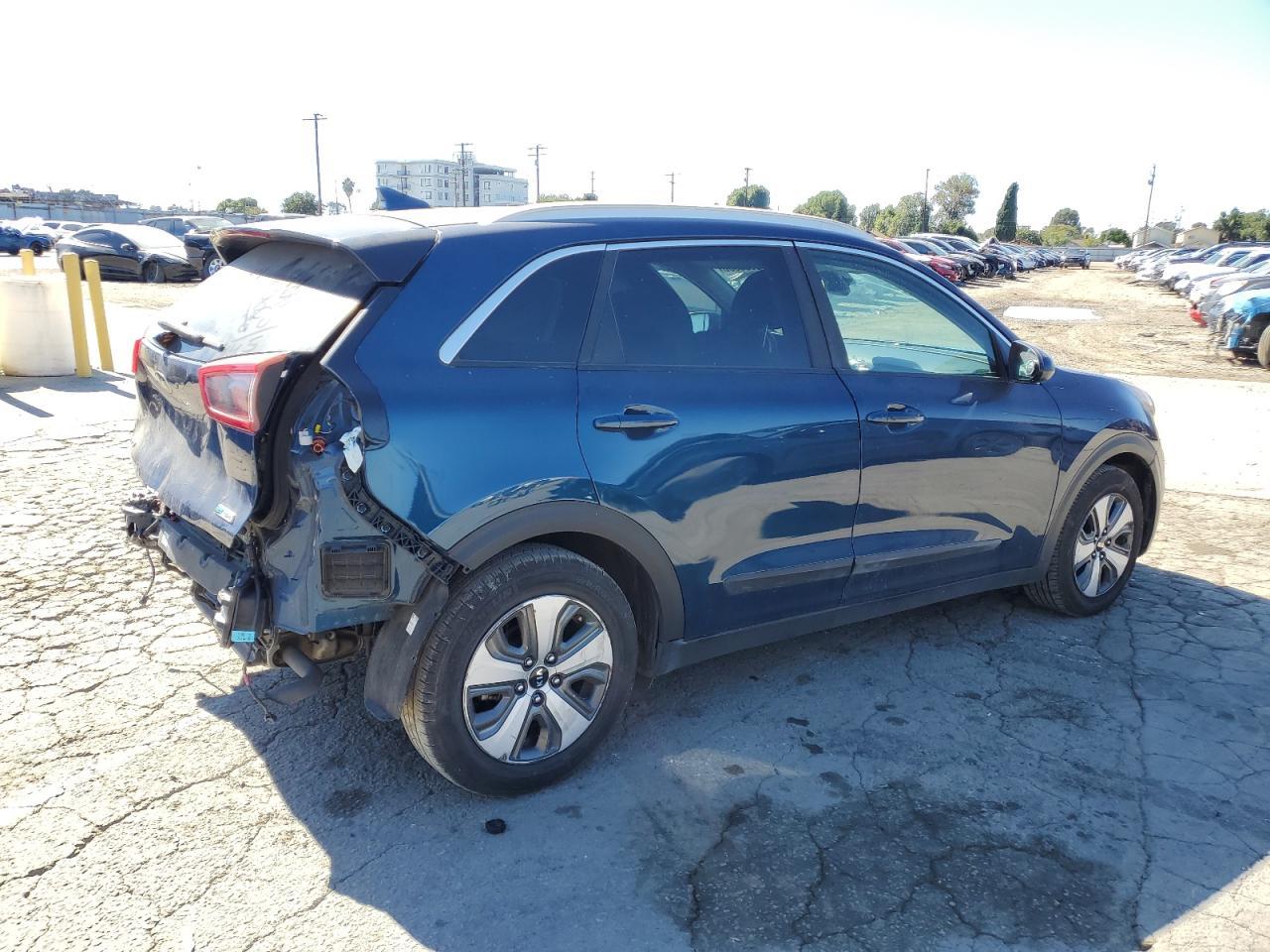 2019 Kia Niro Fe - Image 3