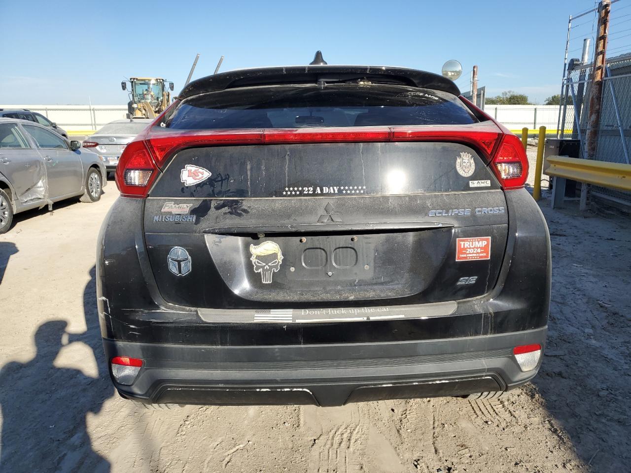 2018 Mitsubishi Eclipse Cross Se - Фото 6