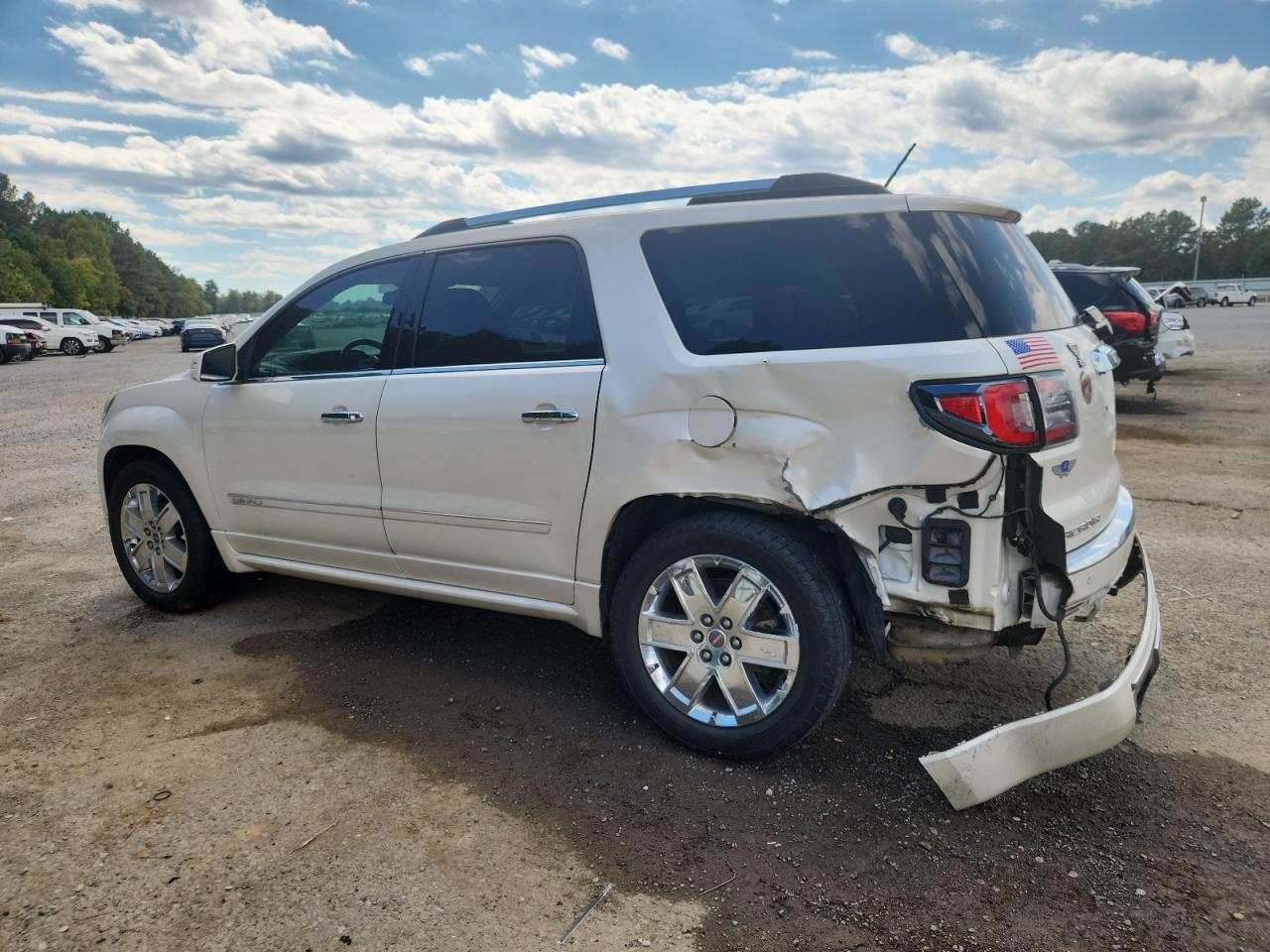 2013 GMC Acadia Denali - Image 2