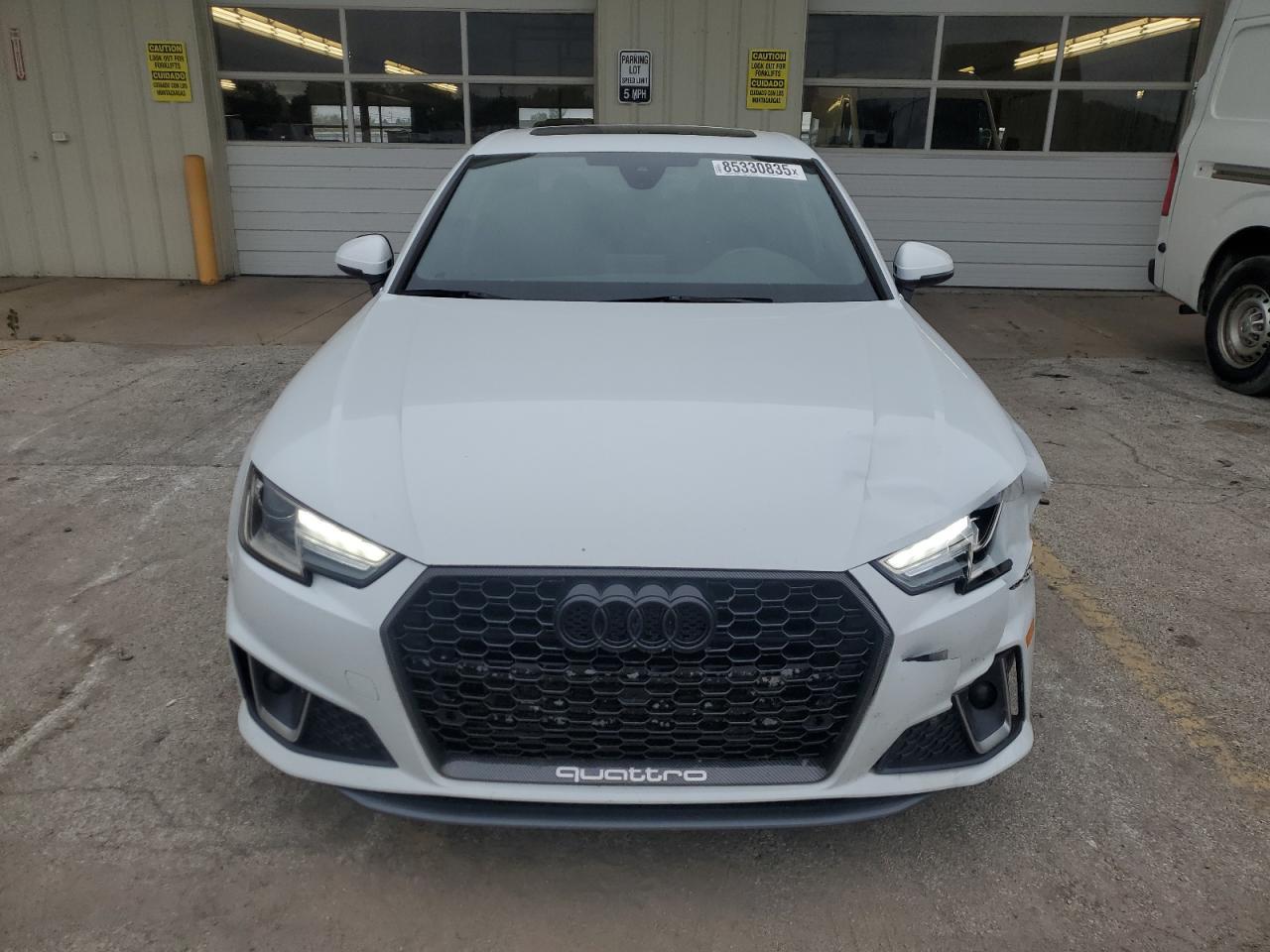 2019 Audi A4 Premium - Фото 5
