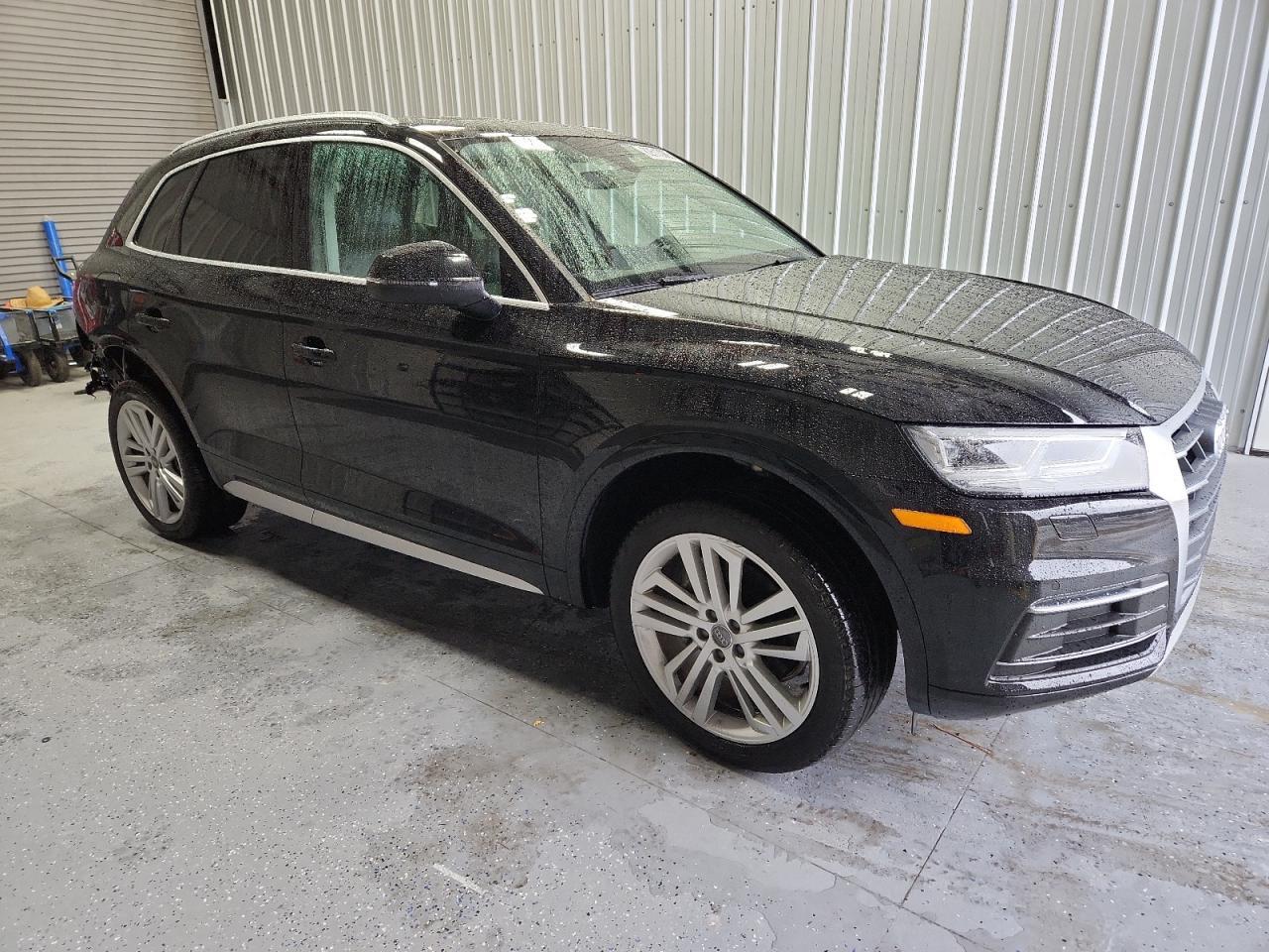 2020 Audi Q5 Premium Plus - Image 4