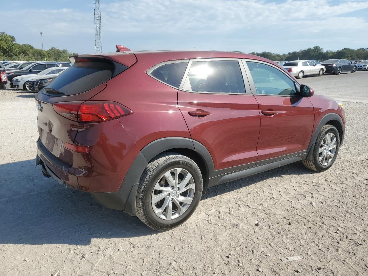 2020 Hyundai Tucson Se - Фото 3