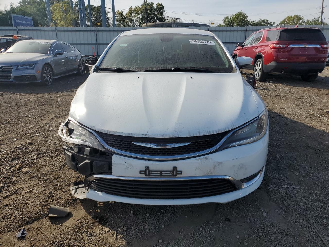 2015 Chrysler 200 Limited - Image 5