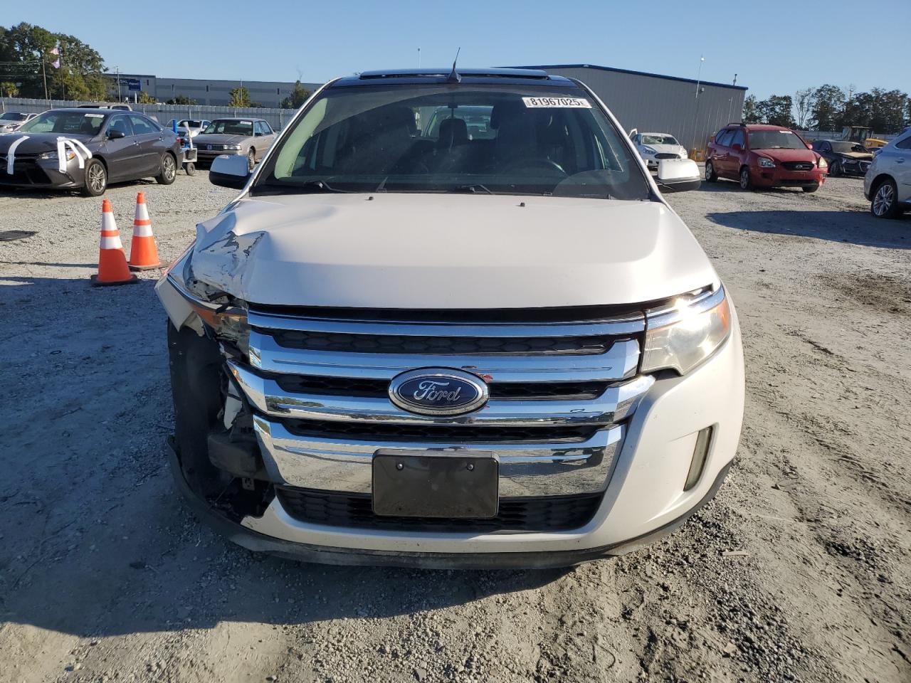 2011 Ford Edge - Image 5