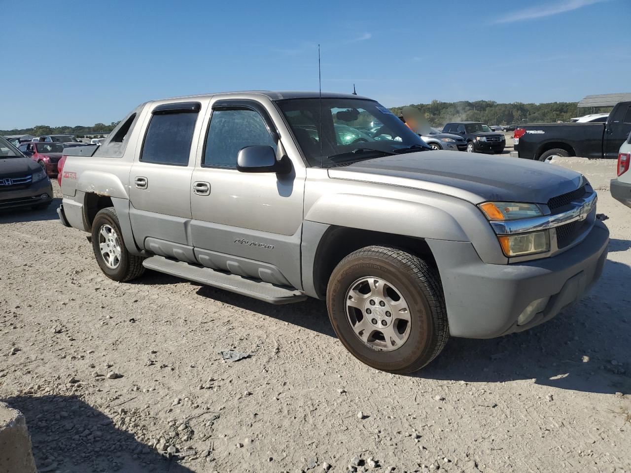 2002 Chevrolet Avalanche C1500 - Фото 4