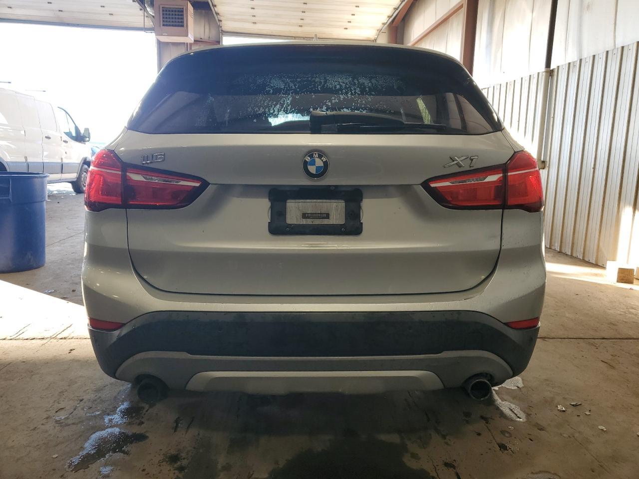 2017 BMW X1 xDrive28I - Фото 6