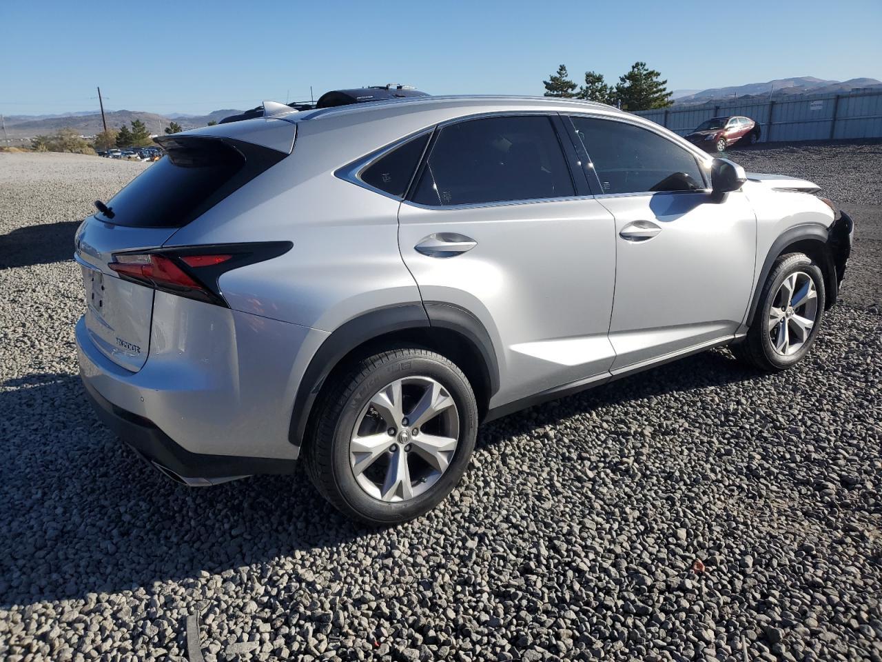 2017 Lexus Nx 200T Base - Фото 3