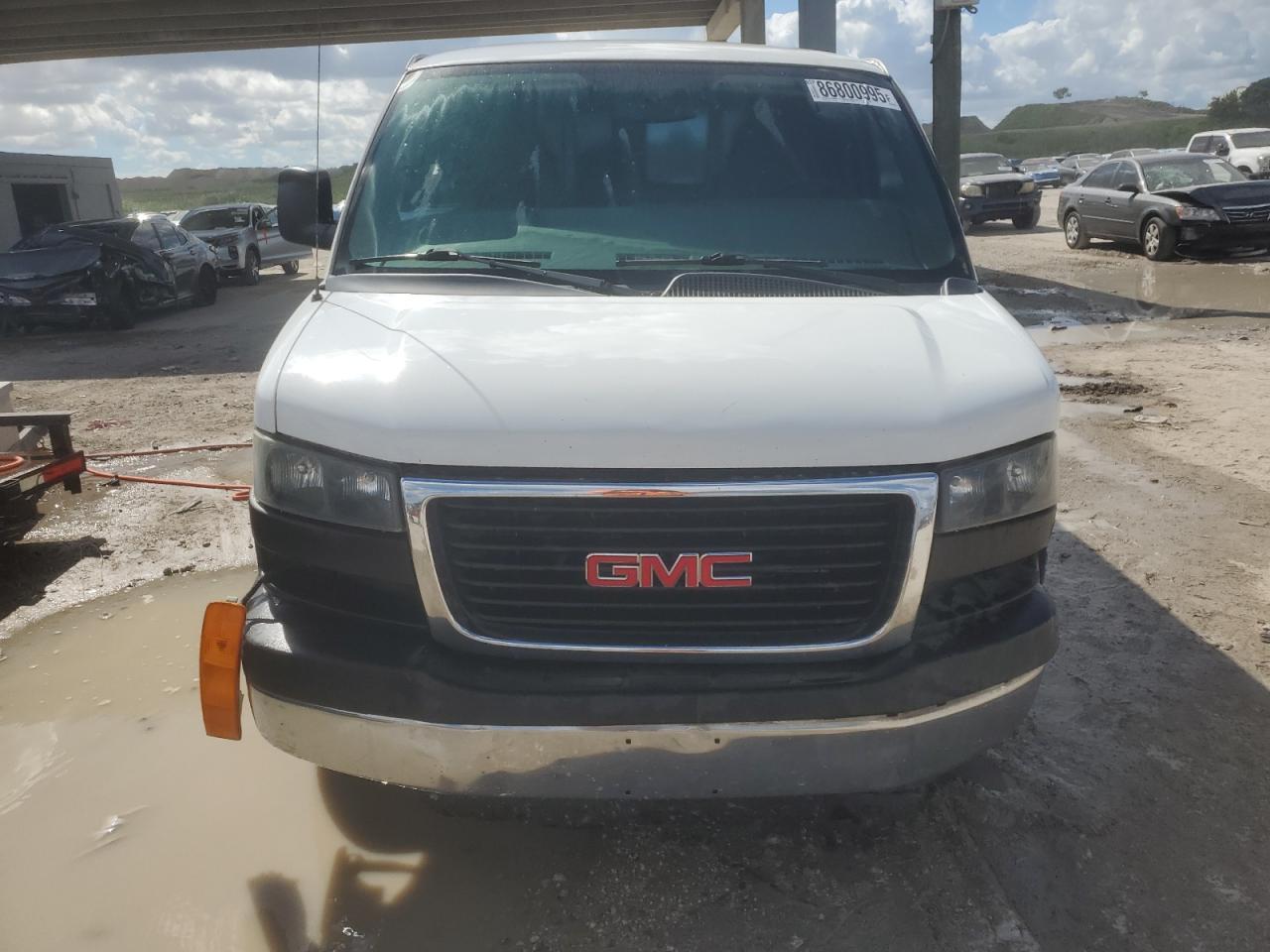 2014 GMC Savana G2500 - Фото 5