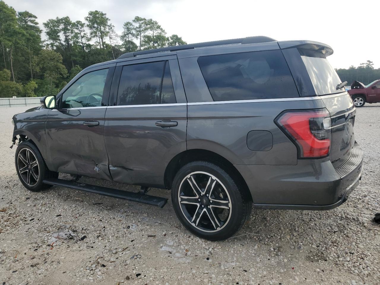 2020 Ford Expedition Limited - Image 2