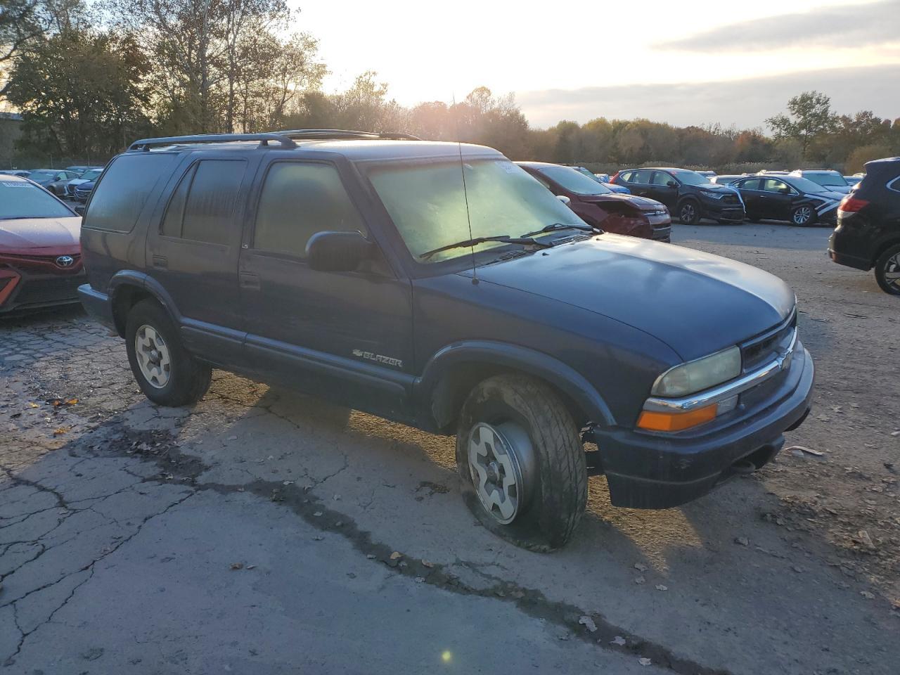 2003 Chevrolet Blazer - Фото 4