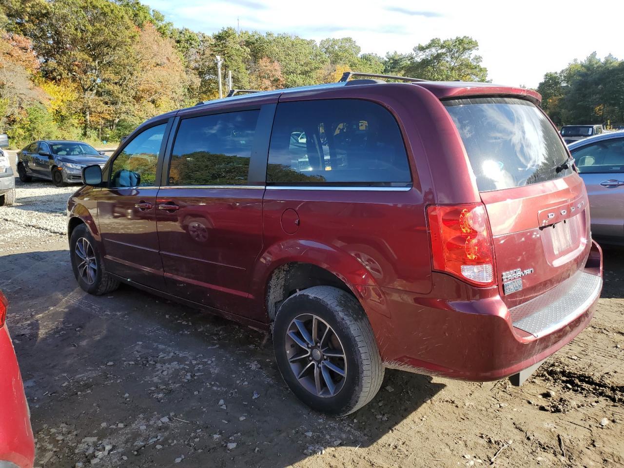 2017 Dodge Grand Caravan Sxt - Фото 2