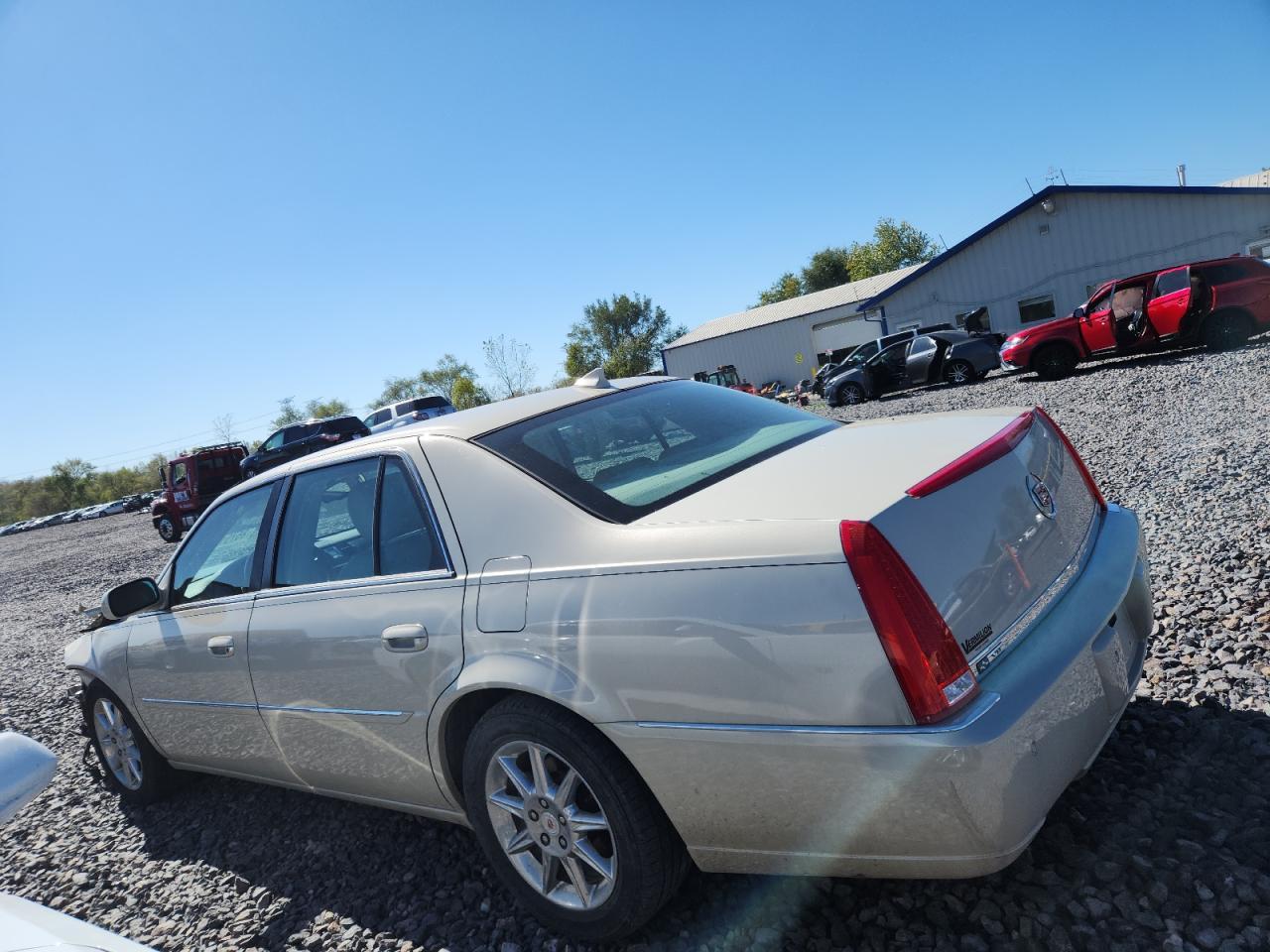 2010 Cadillac Dts Luxury Collection - Фото 2