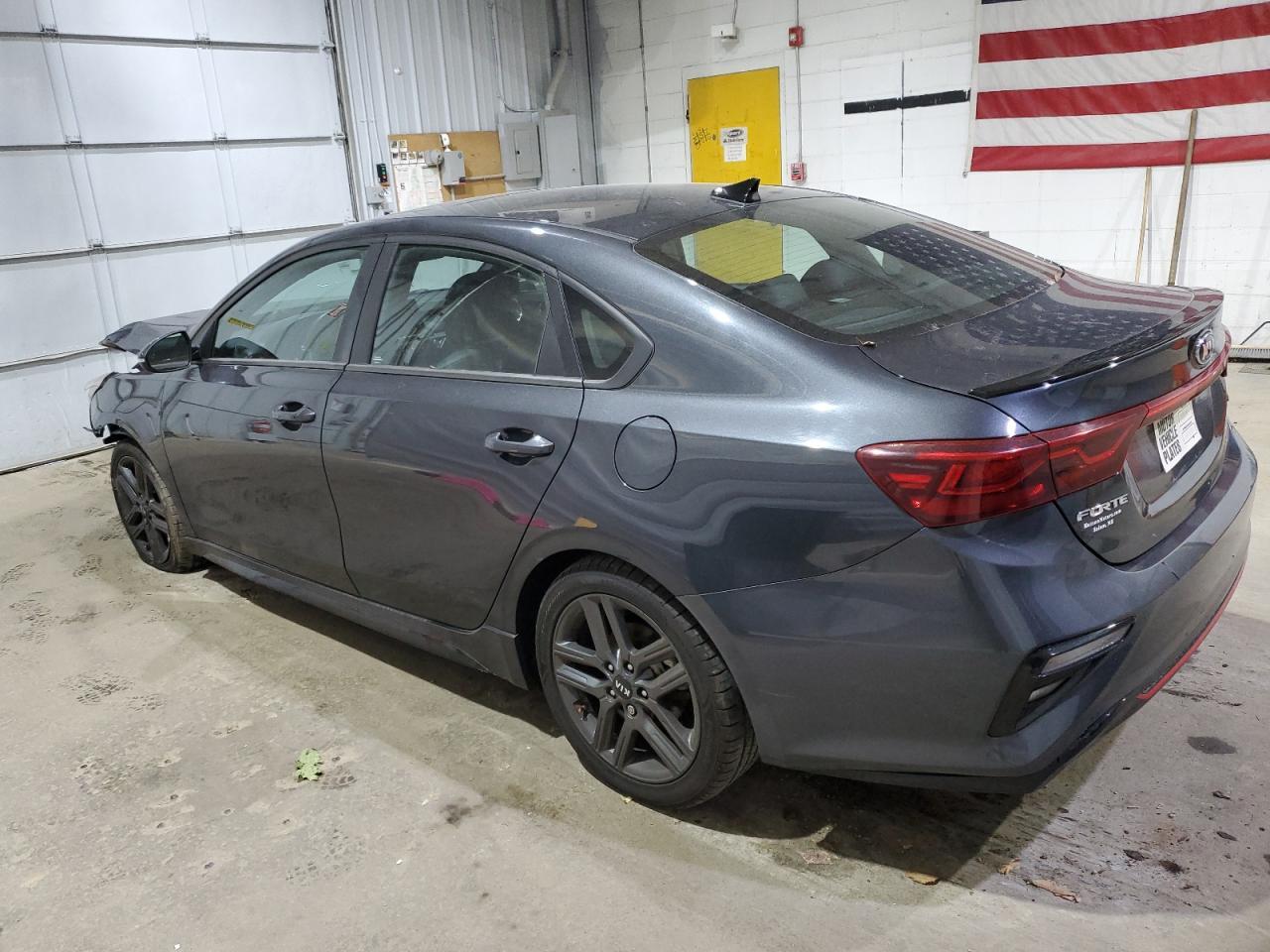 2020 Kia Forte Gt Line - Фото 2