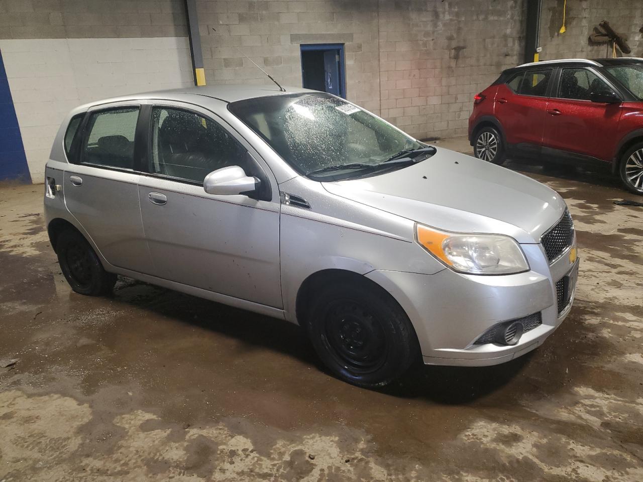 2011 Chevrolet Aveo Ls - Image 4