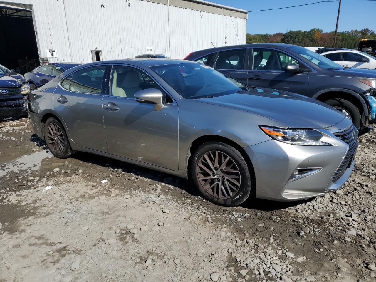 2016 Lexus Es 350 - Image 4