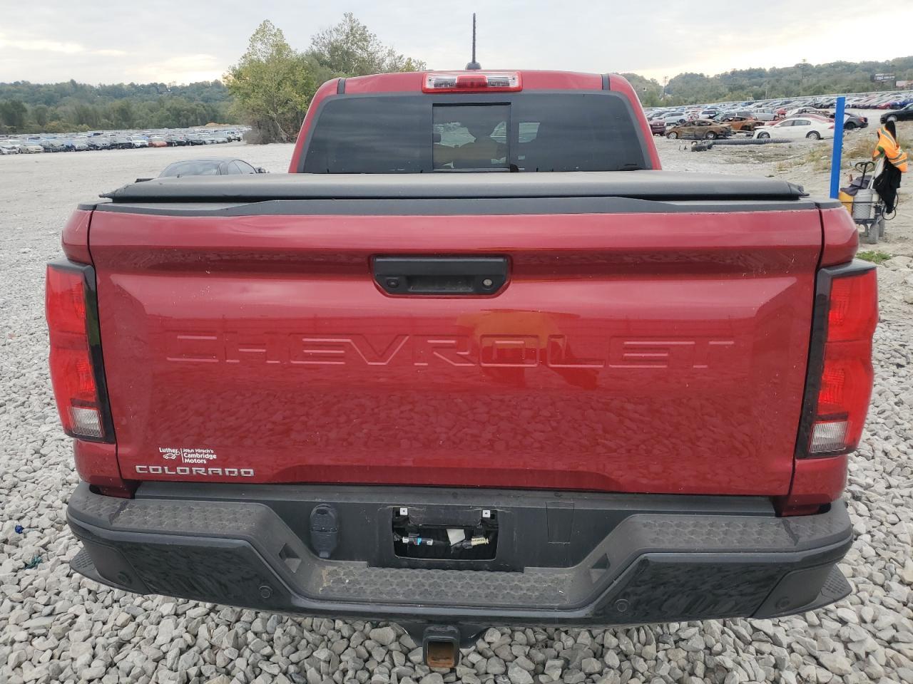 2025 Chevrolet Colorado Z71 - Image 6