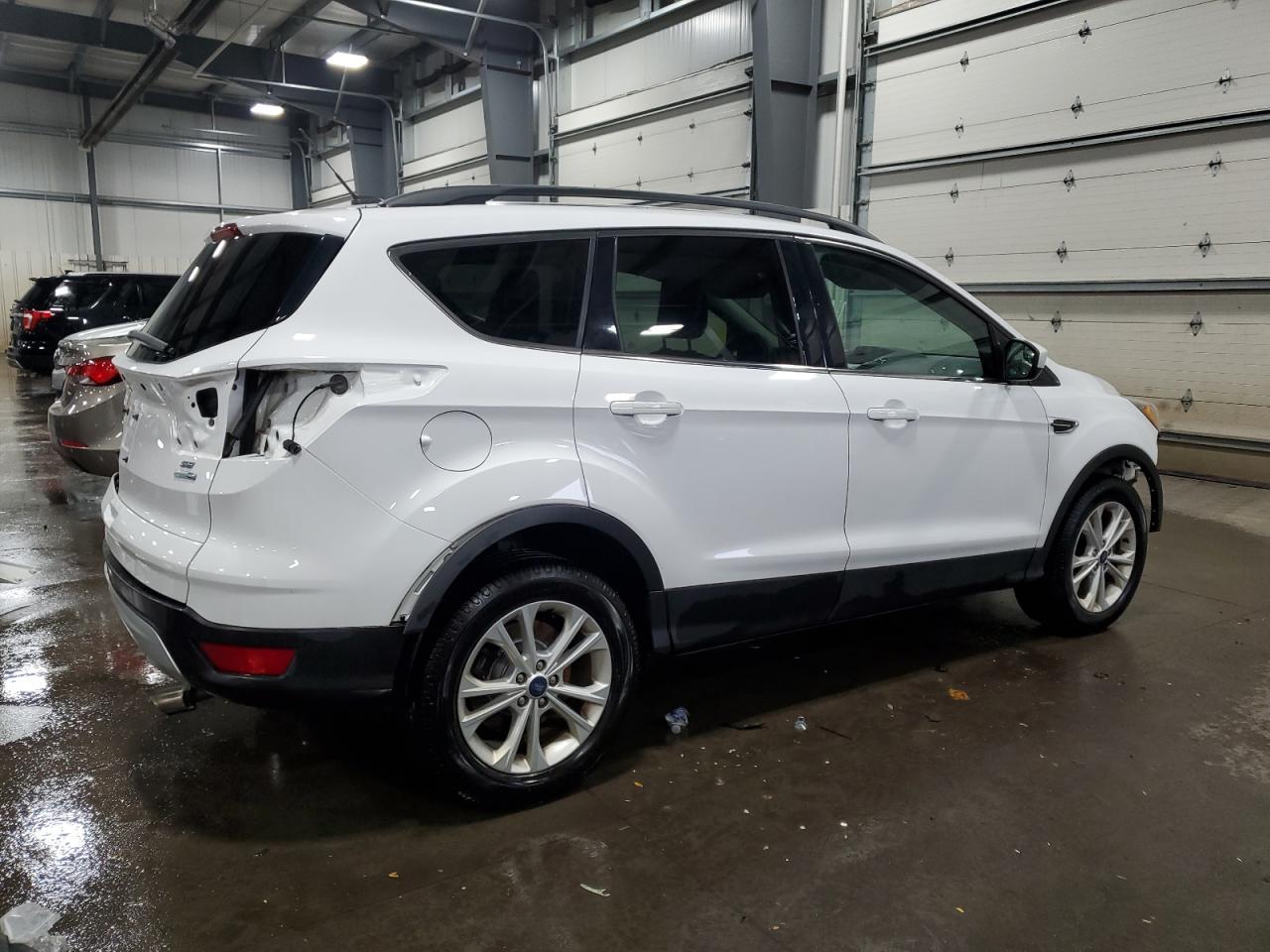 2018 Ford Escape Se - Фото 3