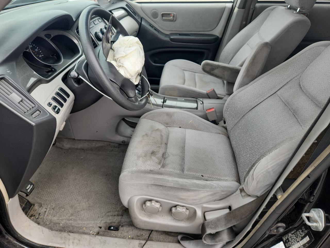 2003 Toyota Highlander - Image 7
