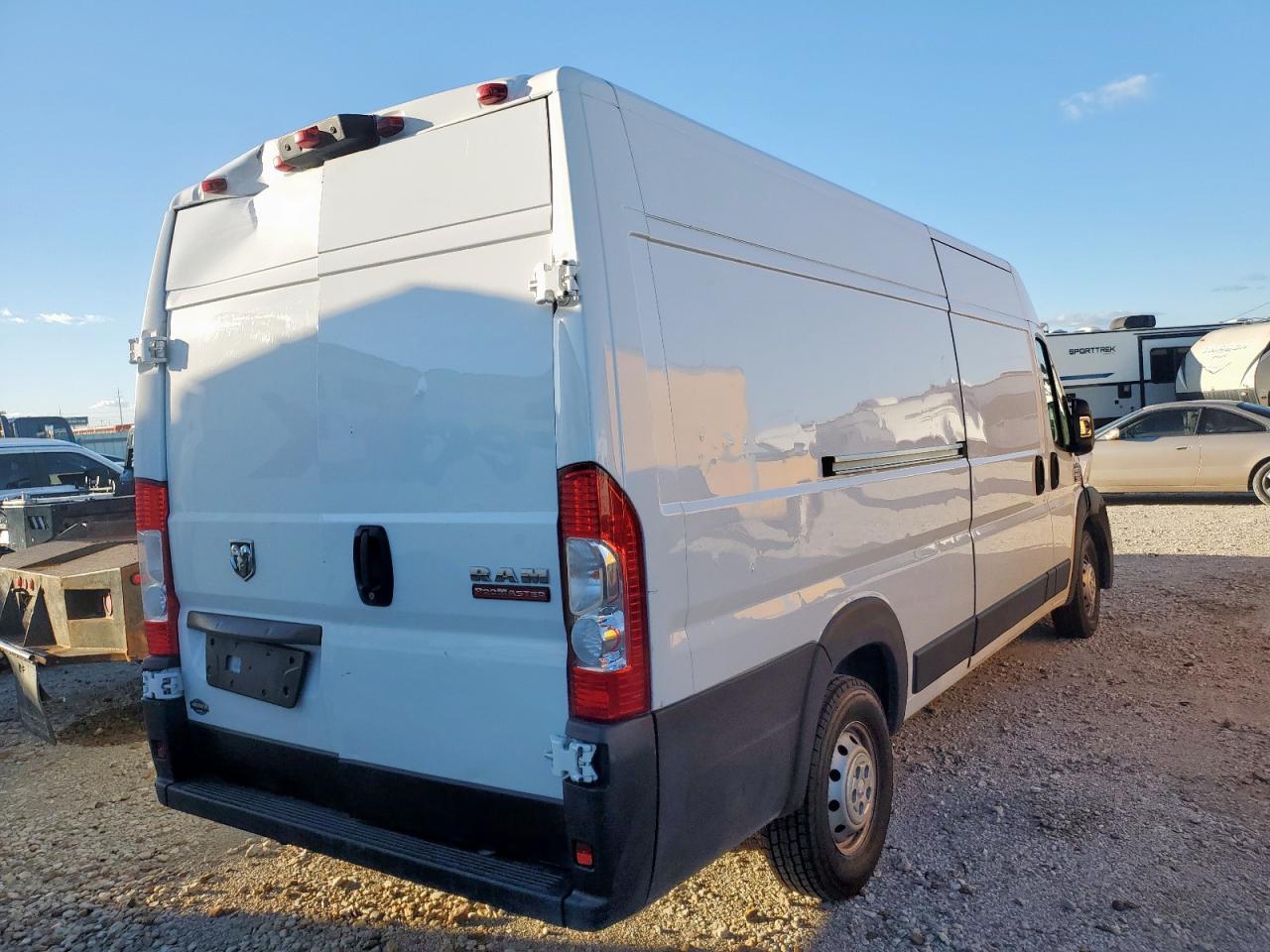 2021 Ram Promaster 3500 Delivery Van - Фото 3