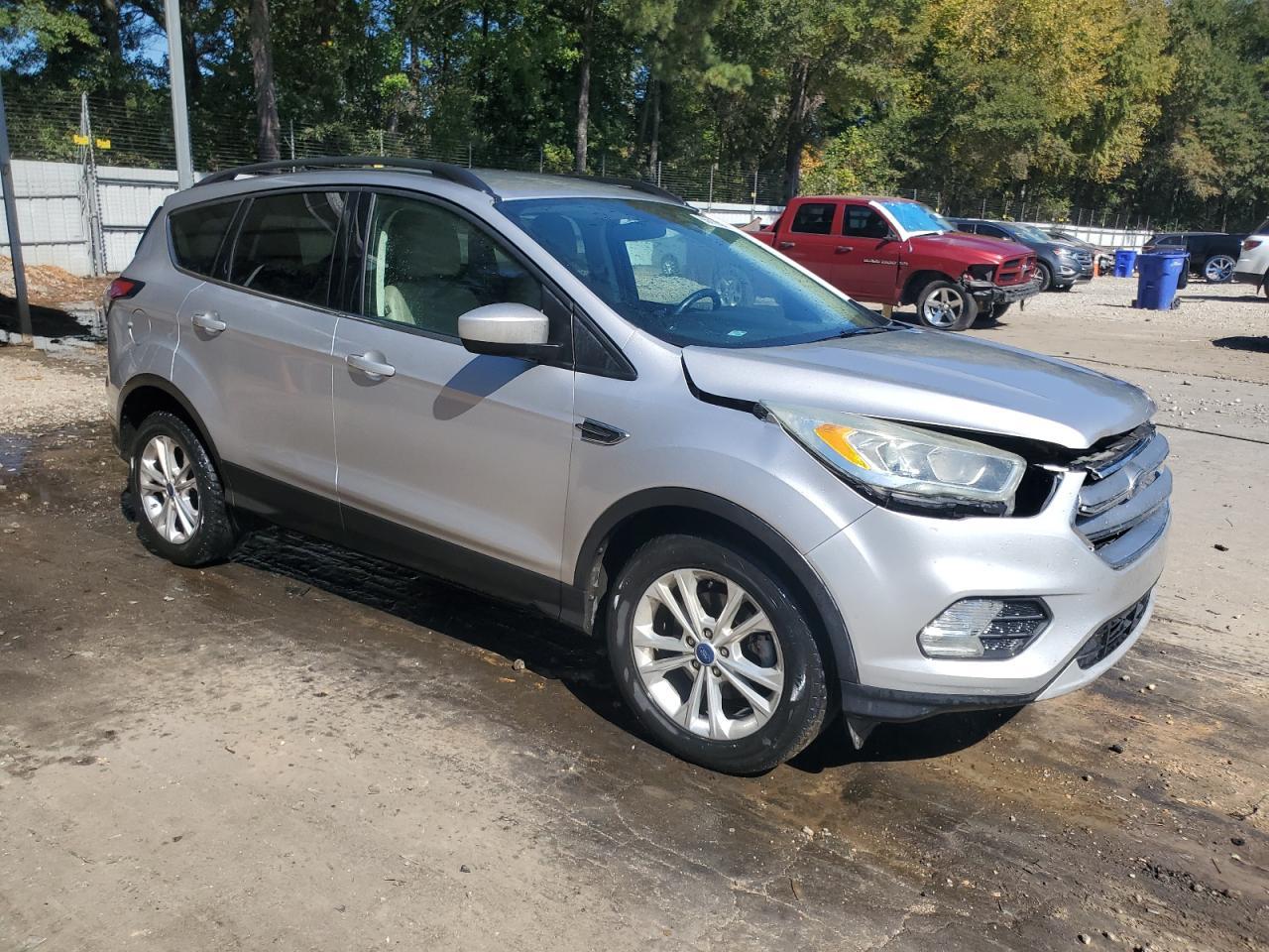 2017 Ford Escape Se - Image 4