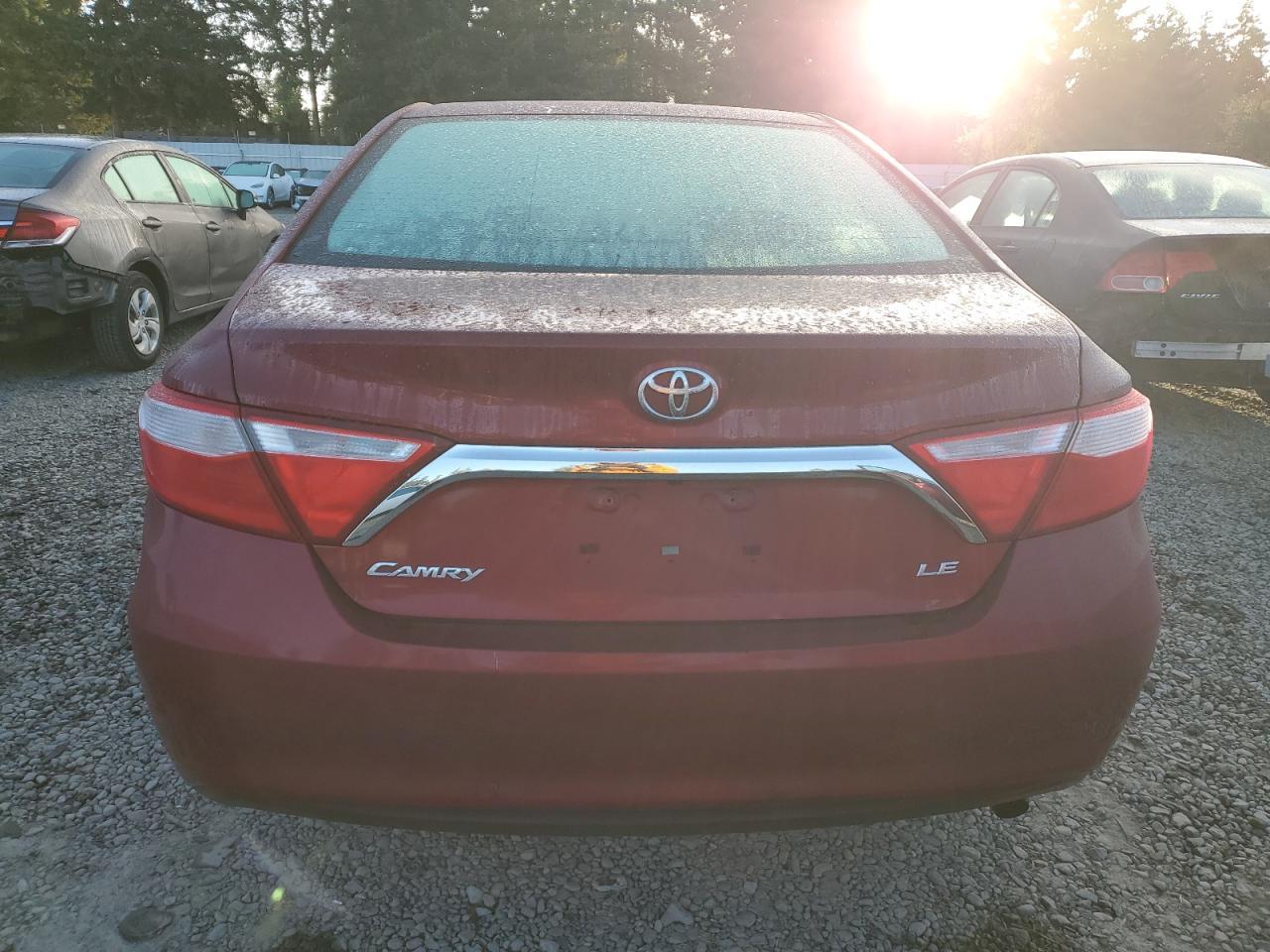 2016 Toyota Camry Le - Фото 6