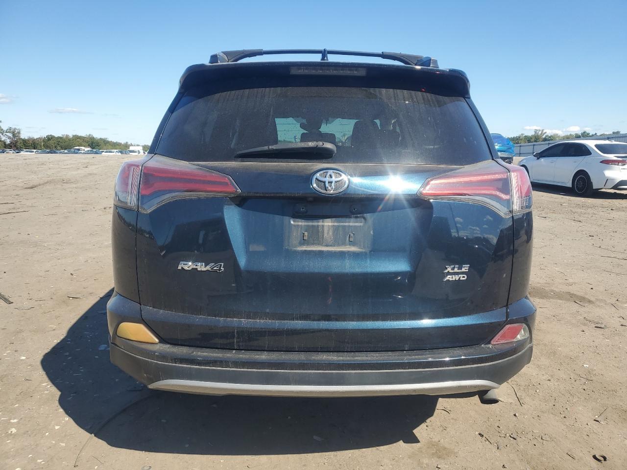 2017 Toyota Rav4 Xle - Фото 6