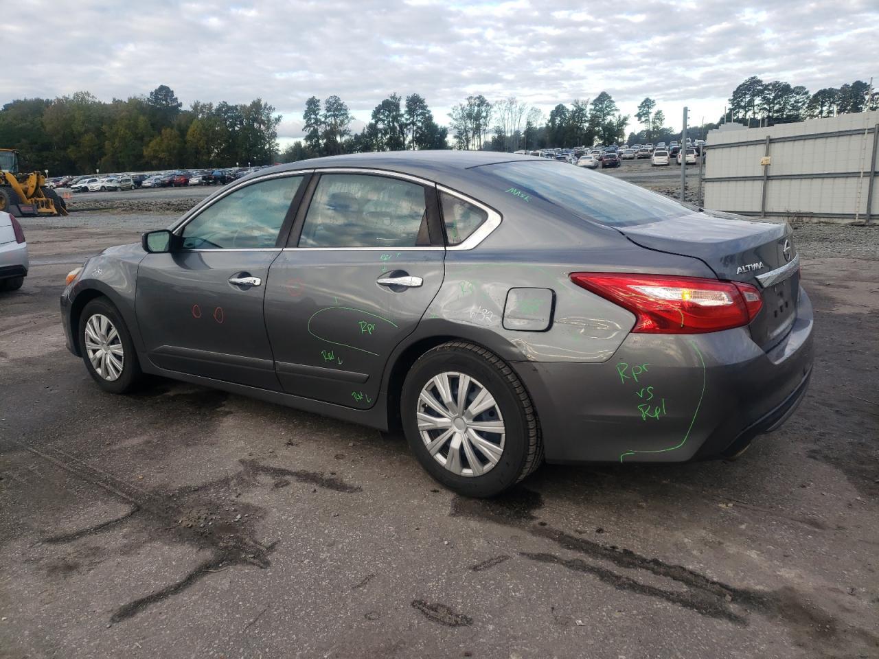 2016 Nissan Altima 2.5 - Фото 2