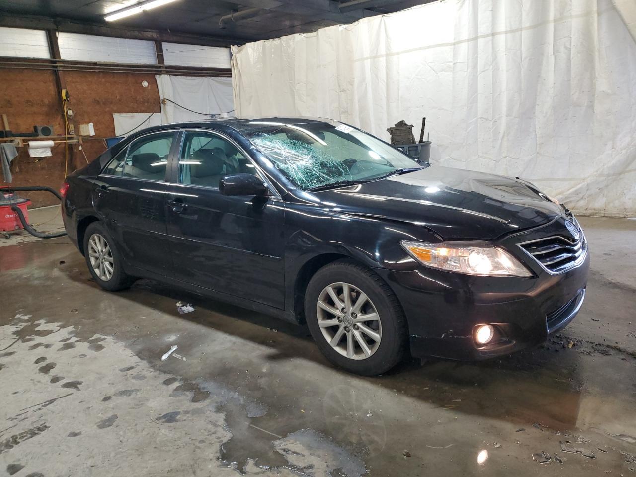 2010 Toyota Camry Base - Фото 4