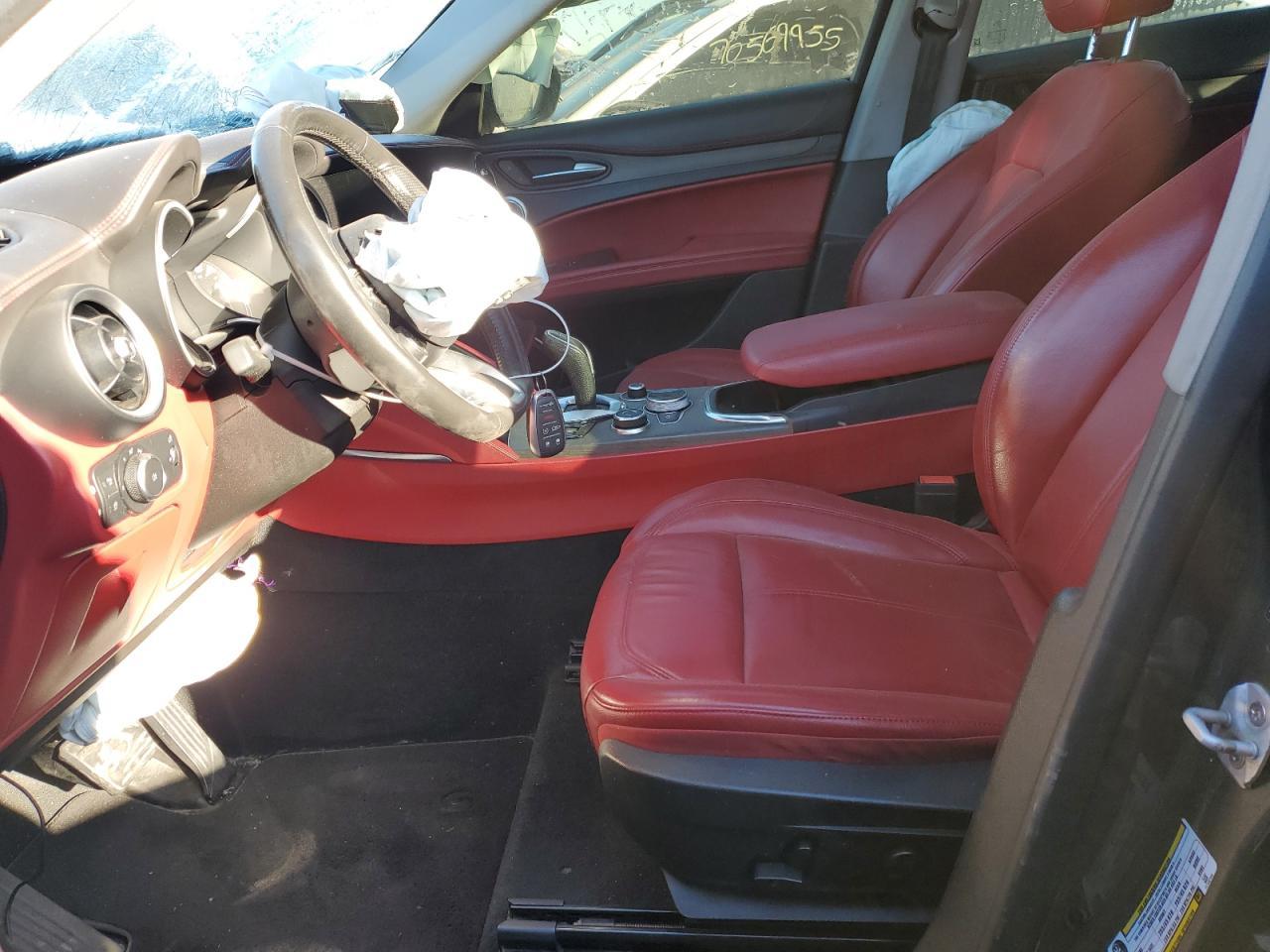 2020 Alfa Romeo Stelvio Ti - Фото 7