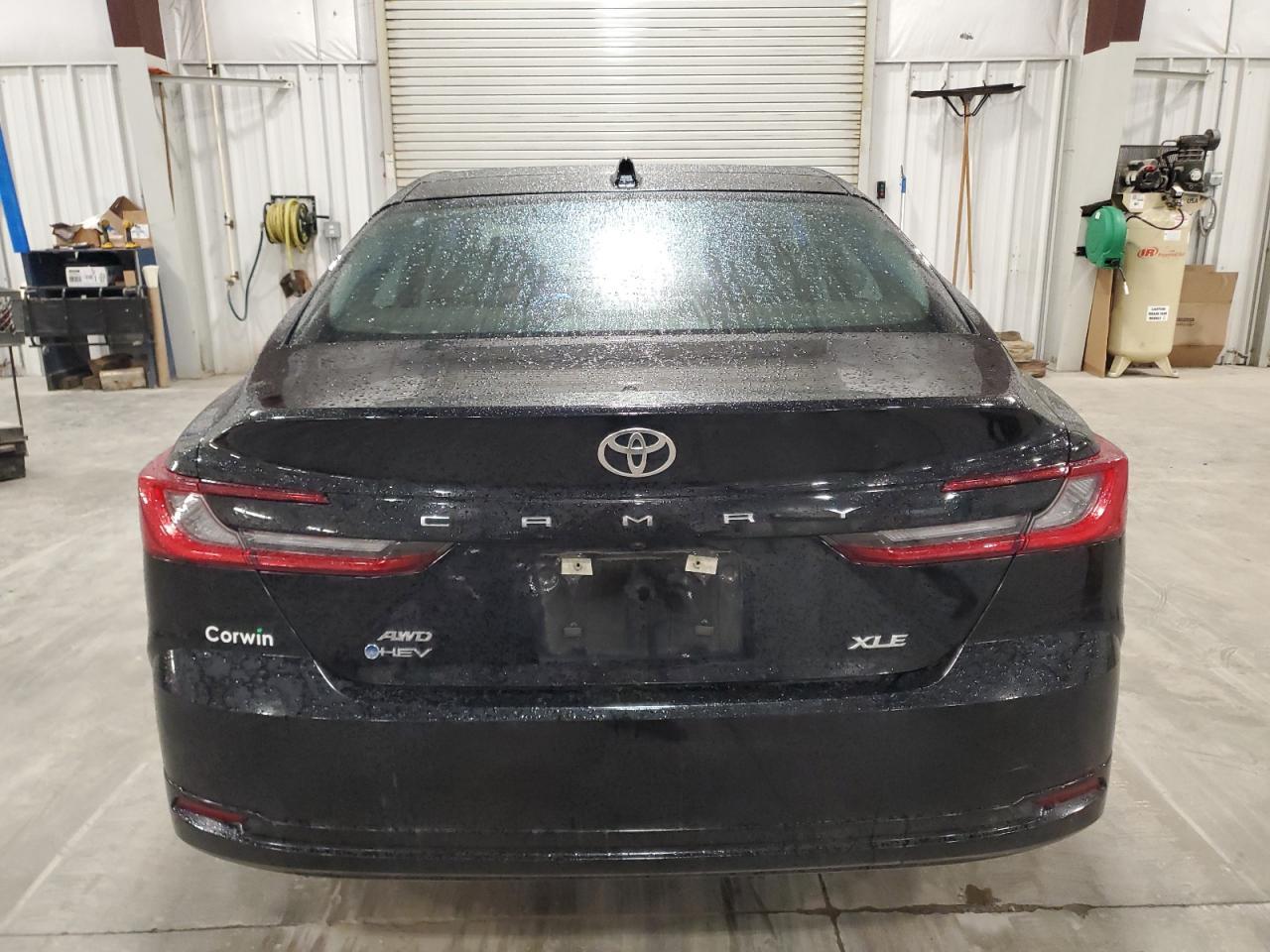 2025 Toyota Camry Xse - Image 6