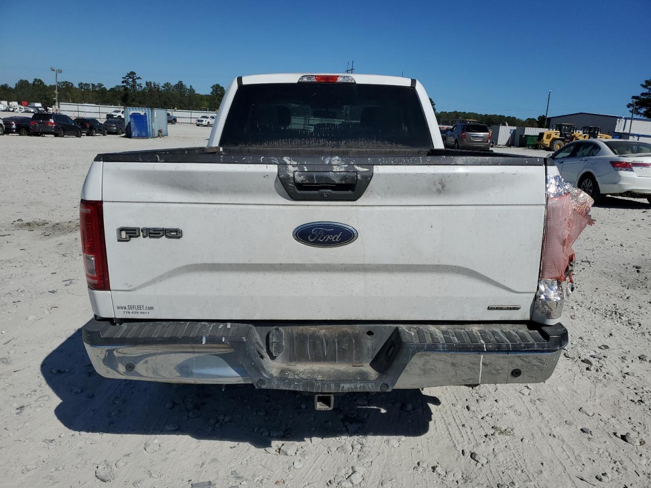 2015 Ford F150 Super Cab - Фото 6