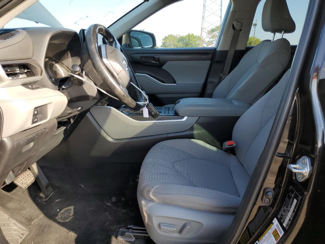 2020 Toyota Highlander - Image 7