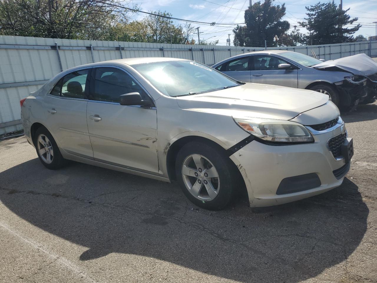 2015 Chevrolet Malibu Ls - Фото 4