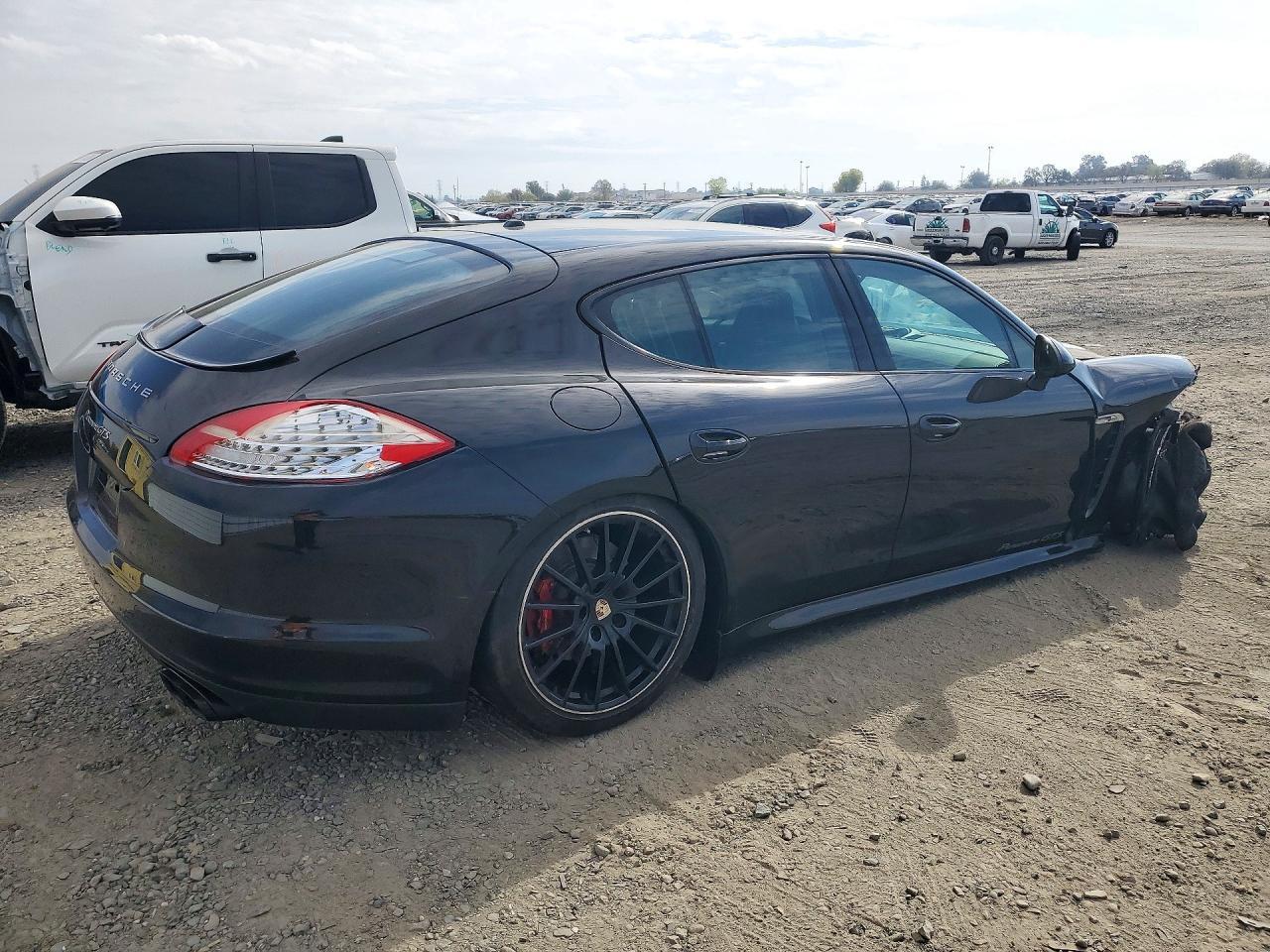 2013 Porsche Panamera Gts - Фото 3