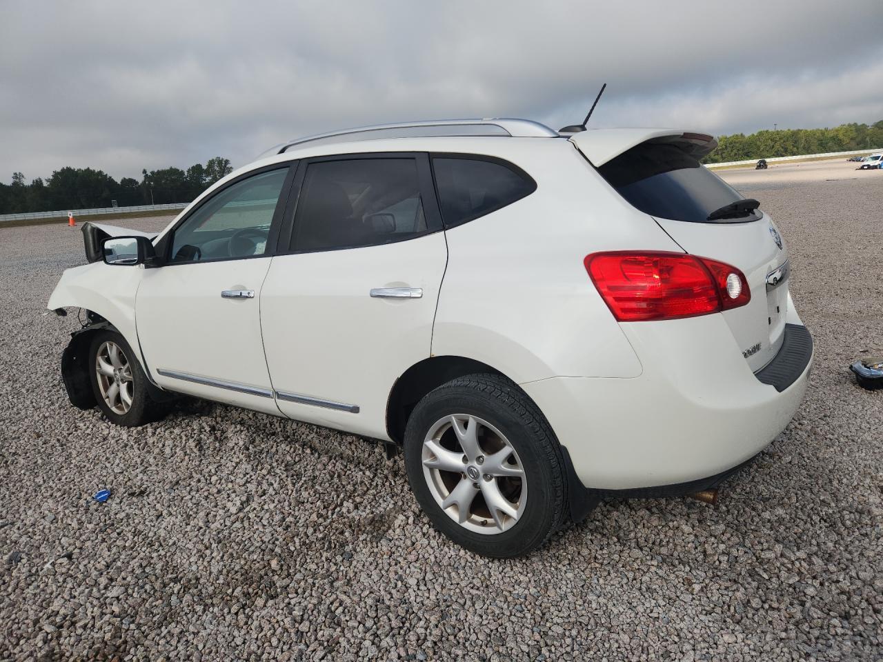 2011 Nissan Rogue S - Фото 2