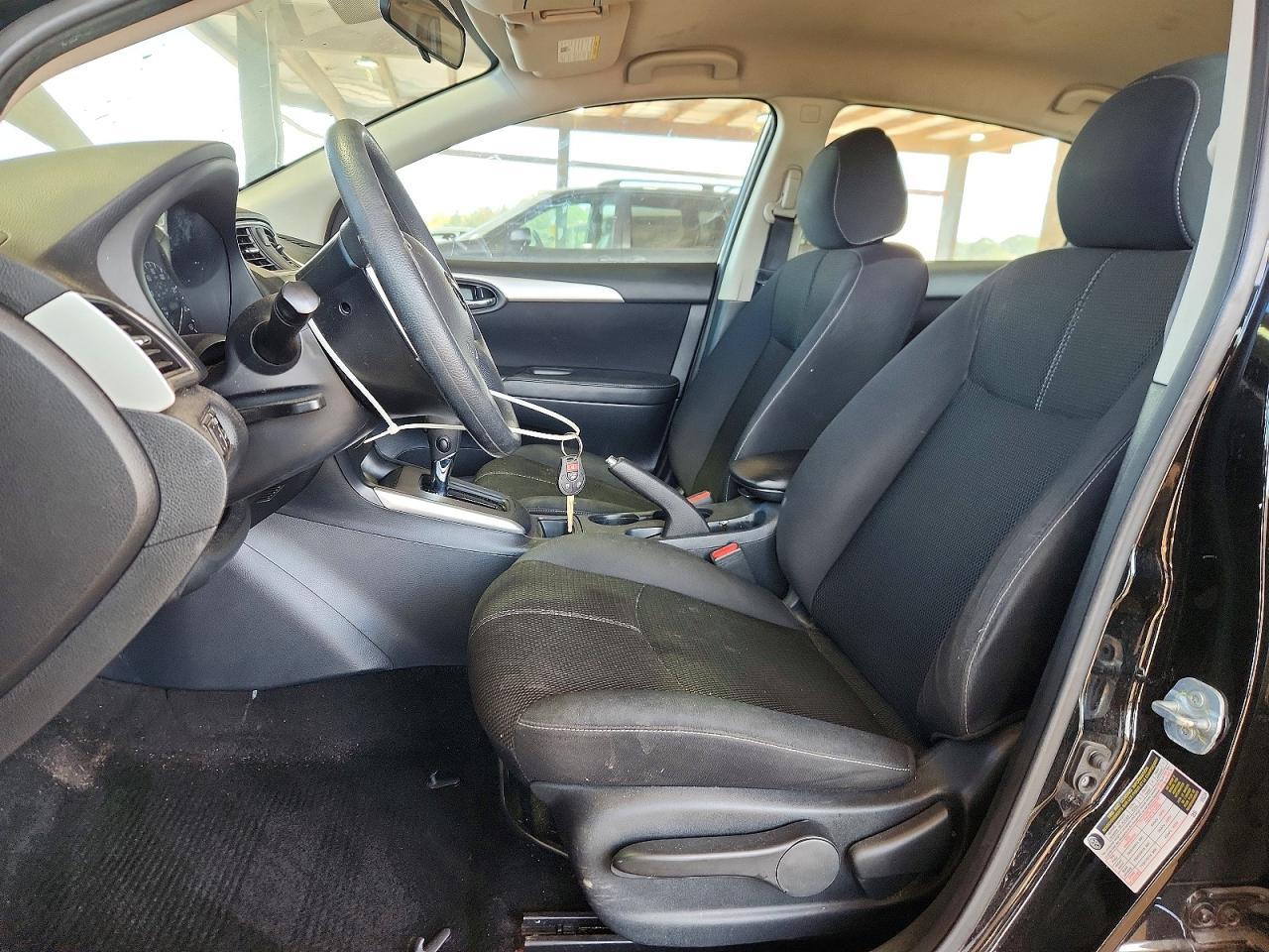 2016 Nissan Sentra S - Фото 7