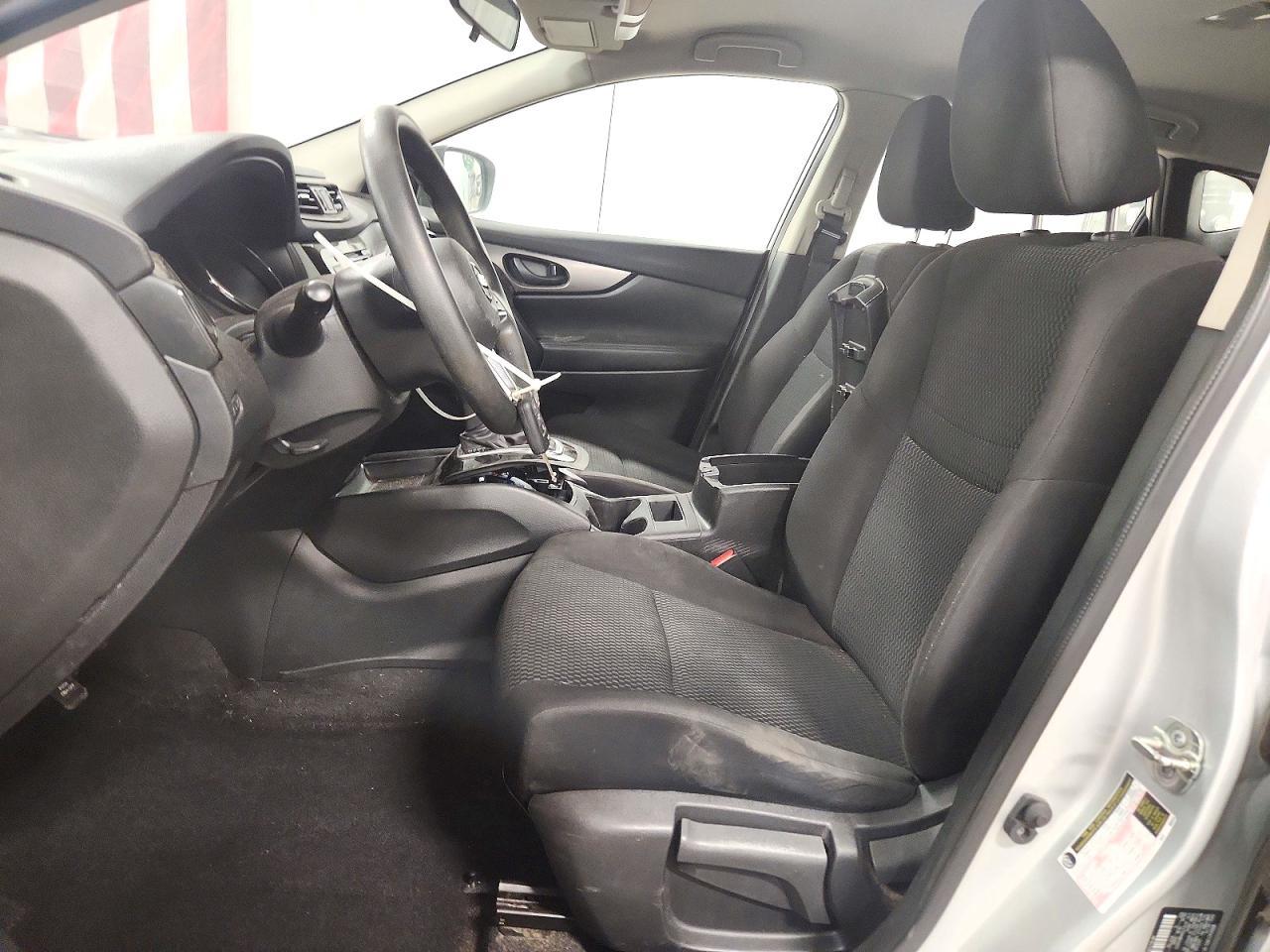 2019 Nissan Rogue Sport S - Фото 7