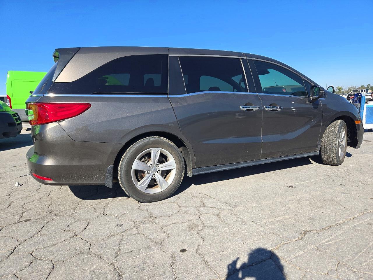 2020 Honda Odyssey Ex - Image 3